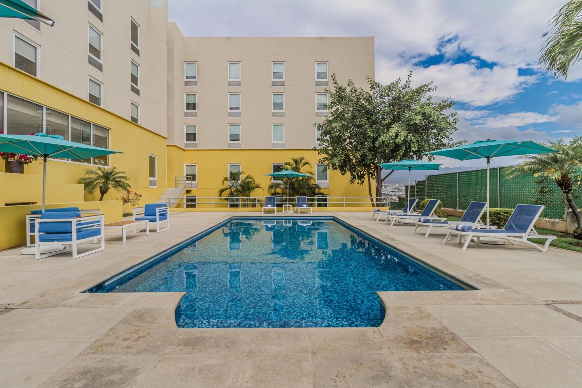 City Express By Marriott Tuxtla Gutiérrez Εξωτερικό φωτογραφία